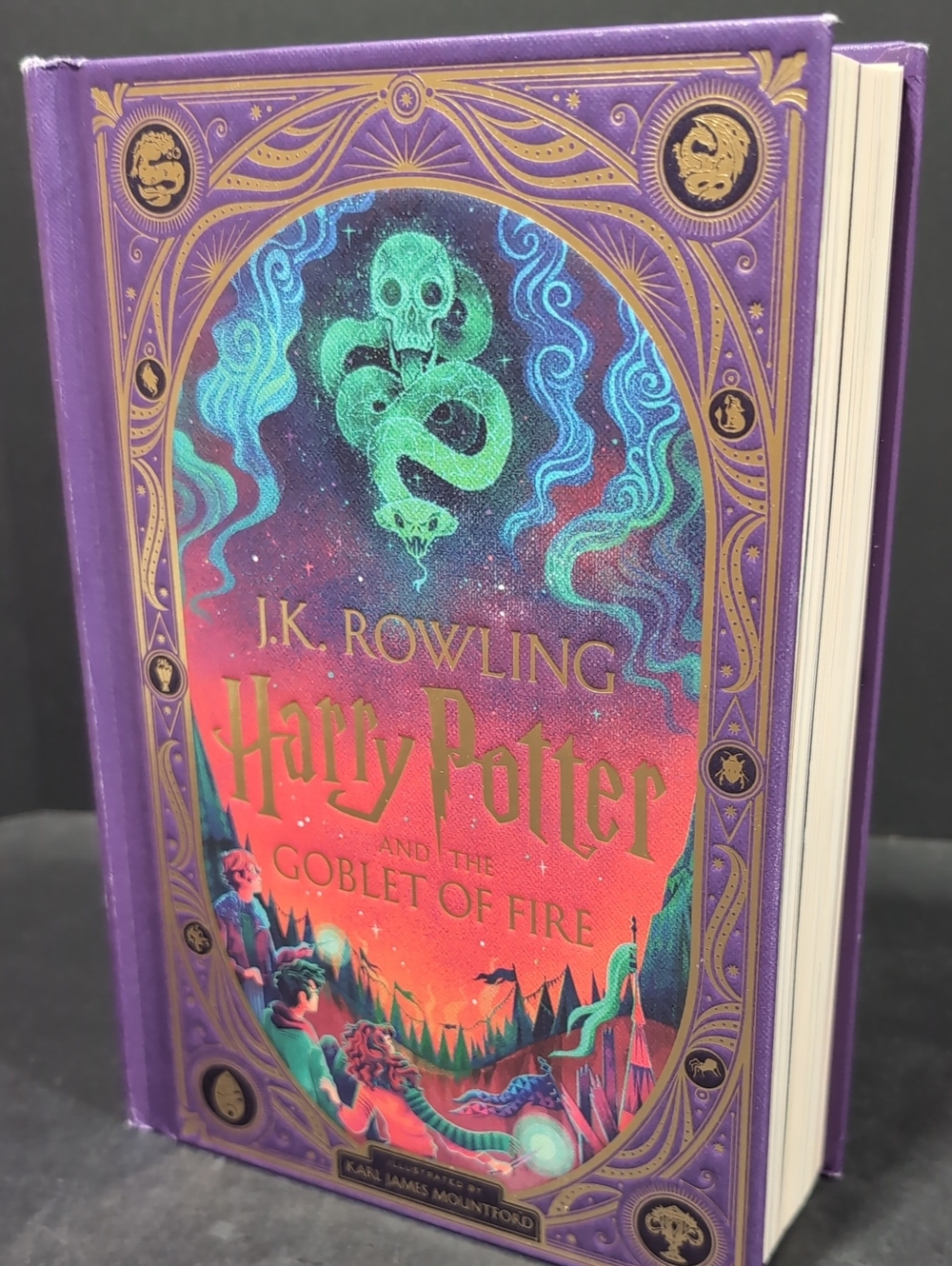 J.k Rowling Harry Potter and the Goblet Of Fire Interactive Illustrated Book.
